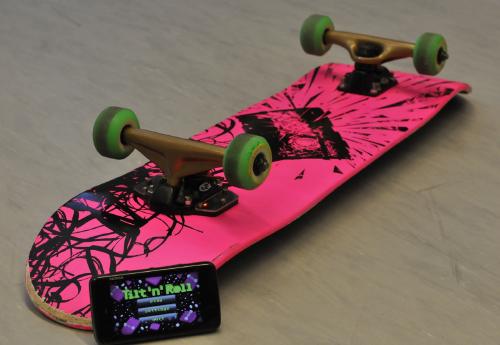 Tilt'n'Roll on N900 and modified skateboard